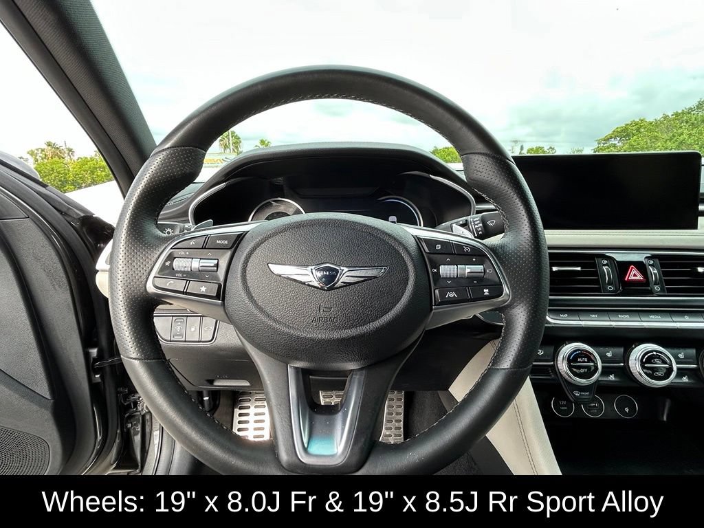Used 2023 Genesis G70 2.0T w/ Sport Prestige Package RWD image 20