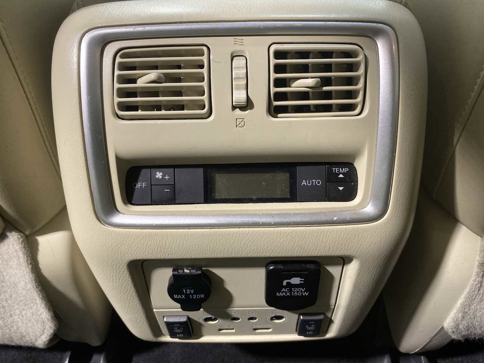 Used 2017 INFINITI QX60 FWD w/ Deluxe Technology Package image 25