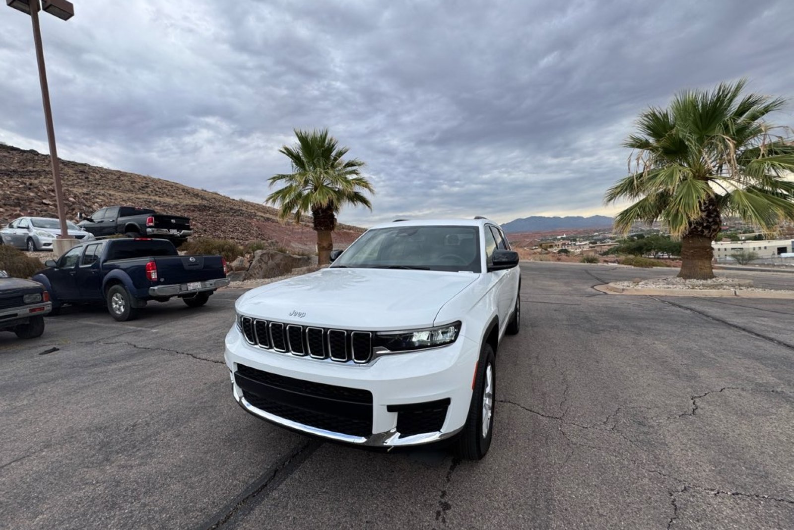 Certified 2024 Jeep Grand Cherokee L Laredo