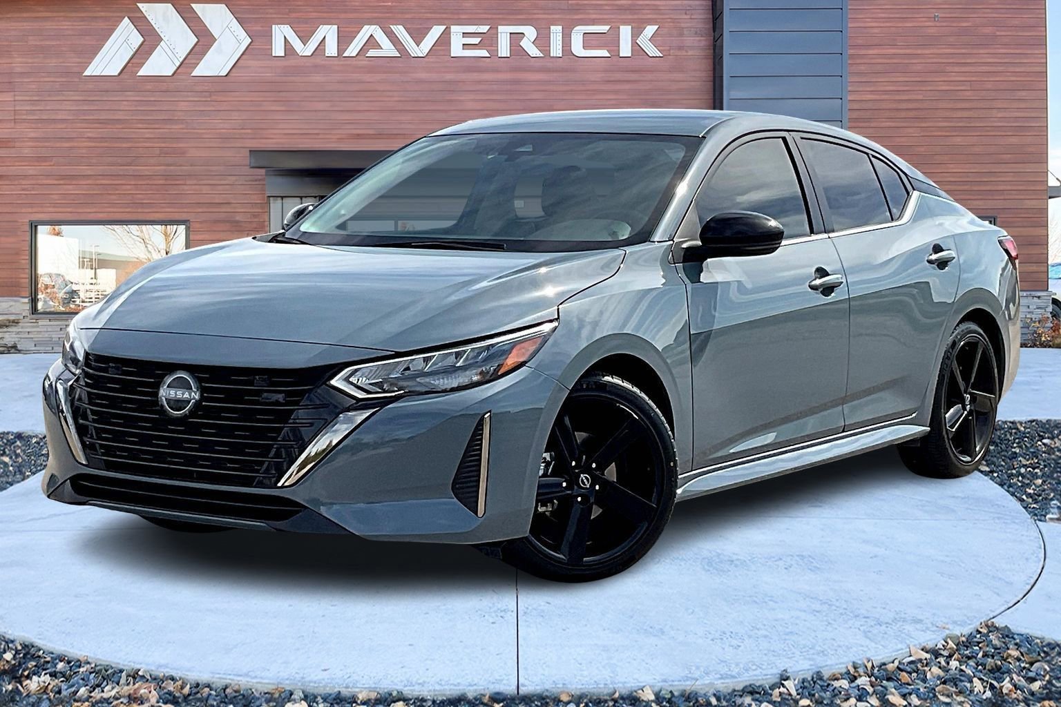 Used 2024 Nissan Sentra SR image 3