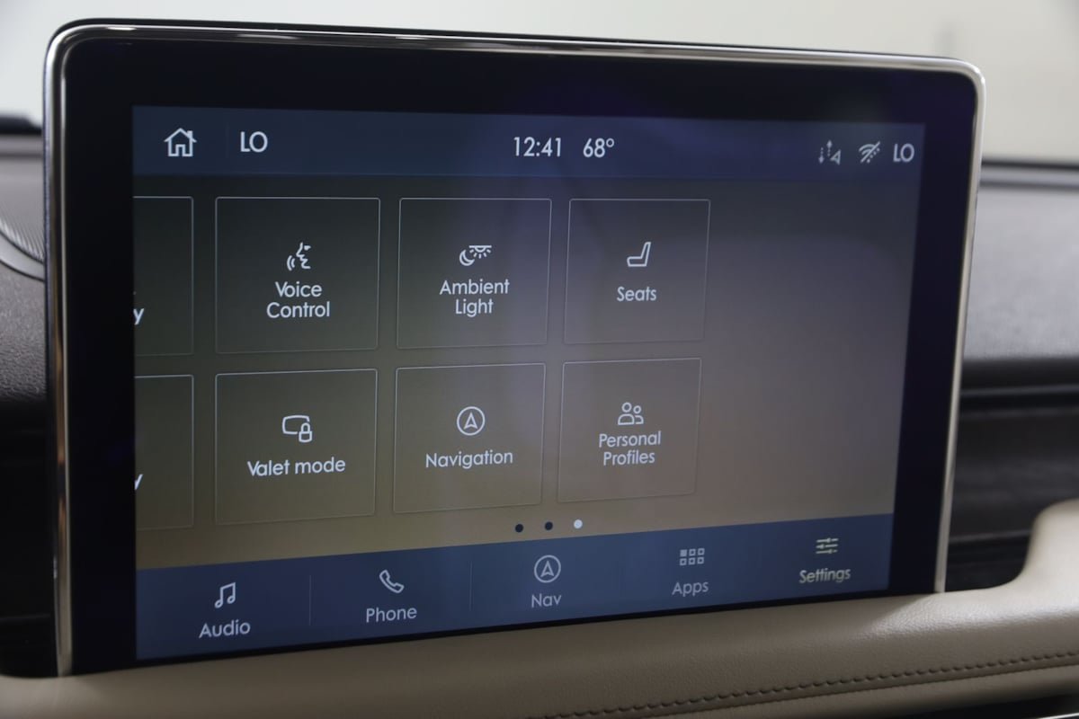 Used 2020 Lincoln Aviator Reserve w/ Equipment Group 202A AWD/4WD image 41