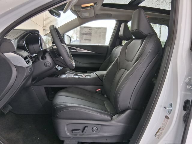 New 2027 INFINITI QX60 Luxe w/ Cargo Package FWD image 17