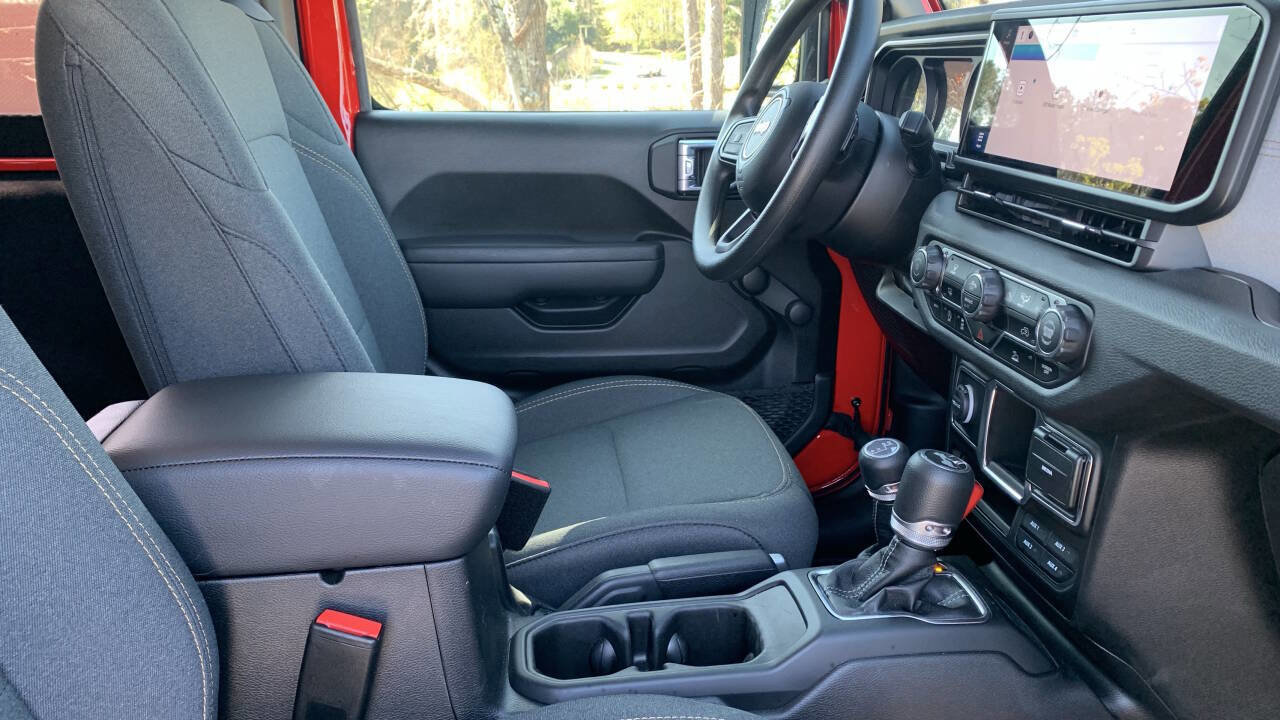 Used 2024 Jeep Wrangler Sport image 45