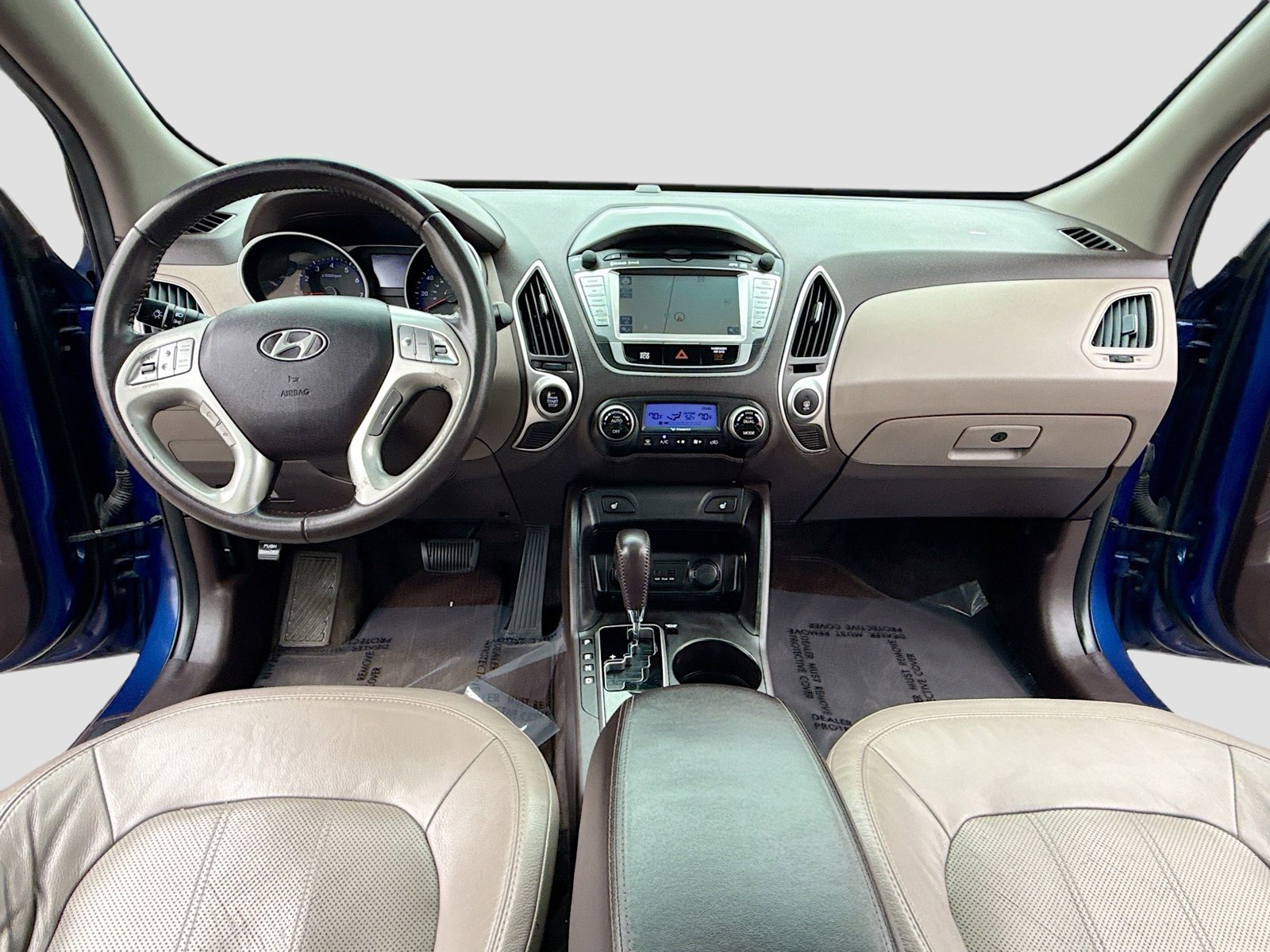 Used 2013 Hyundai Tucson Limited w/ Premium Pkg AWD/4WD image 3