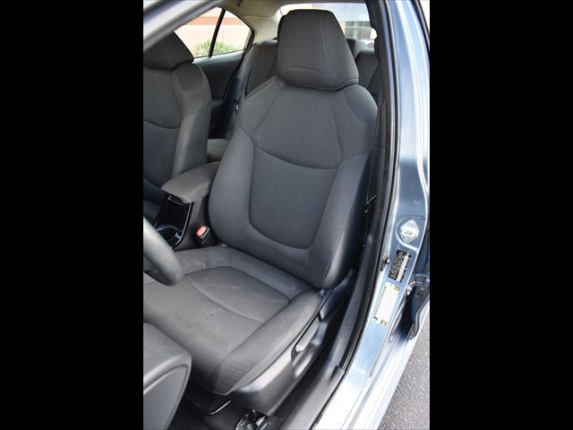 Used 2022 Toyota Corolla LE FWD image 16
