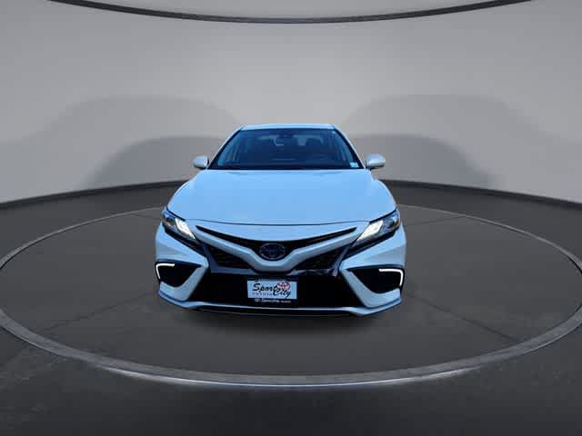 Used 2022 Toyota Camry XSE w/ Cold Weather Package FWD image 3