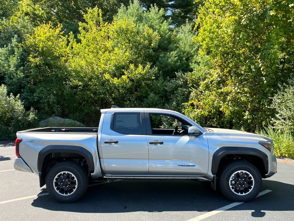 New 2025 Toyota Tacoma TRD Off-Road w/ TRD Off Road Upgrade Package image 6