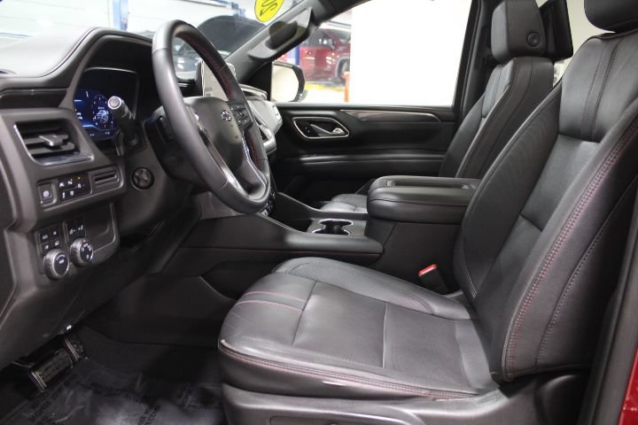 Used 2023 Chevrolet Tahoe RST w/ Luxury Package AWD/4WD image 21