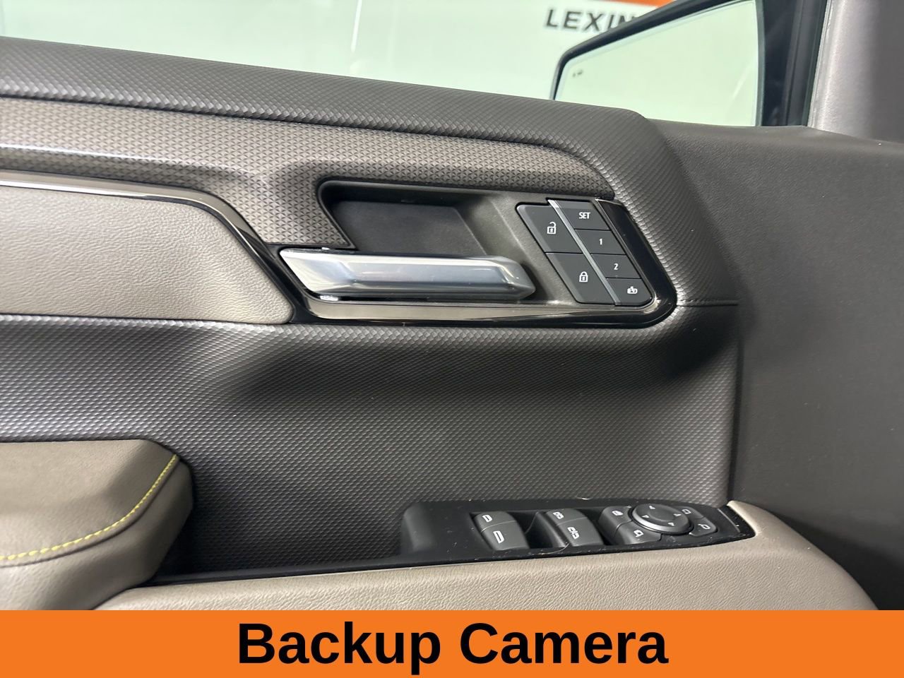 Used 2023 Chevrolet Silverado 1500 ZR2 w/ Technology Package image 9