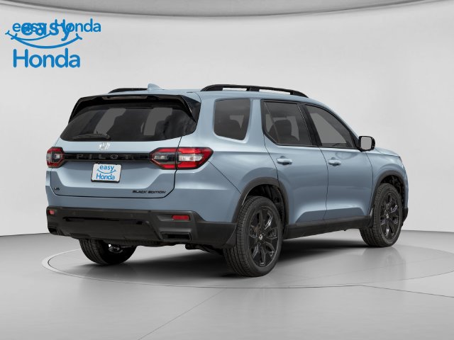 New 2026 Honda Pilot Black Edition image 2