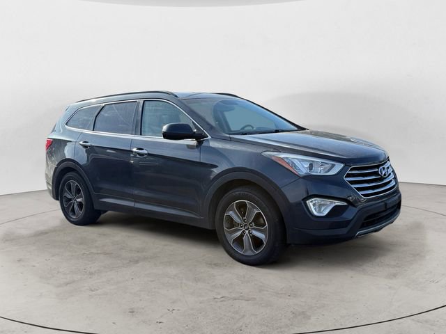 Used 2015 Hyundai Santa Fe GLS image 3