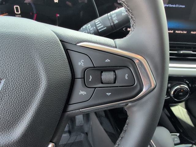 New 2026 Chevrolet Trax LT w/ Sunroof Package image 17