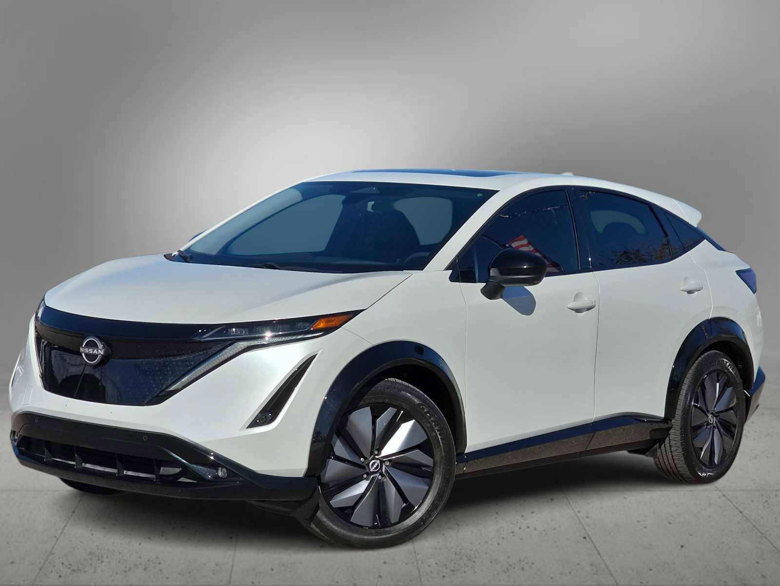 Used 2023 Nissan Ariya AWD image 1