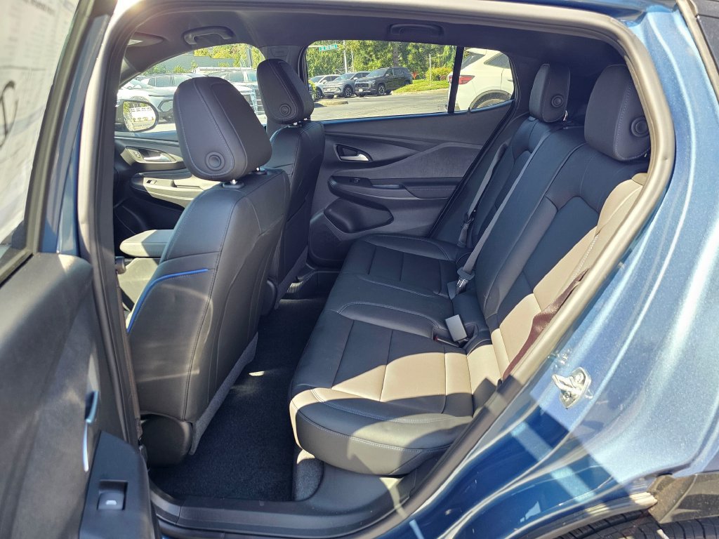 New 2026 Buick Envista Sport Touring w/ Convenience I Package FWD image 16