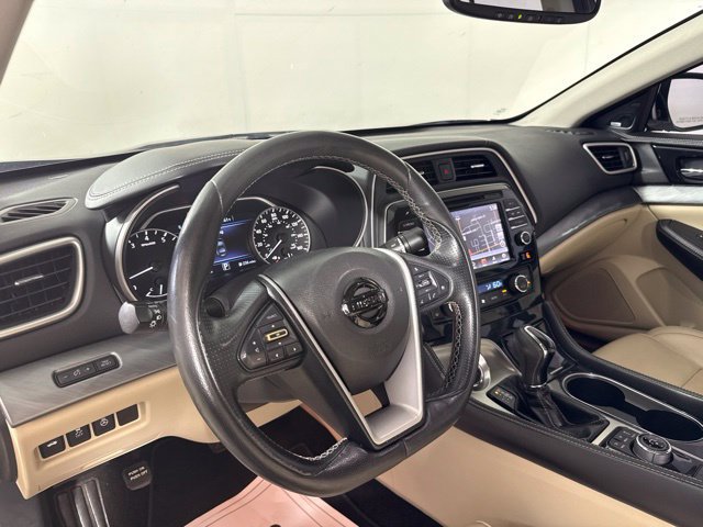 Used 2017 Nissan Maxima 3.5 SL FWD image 17