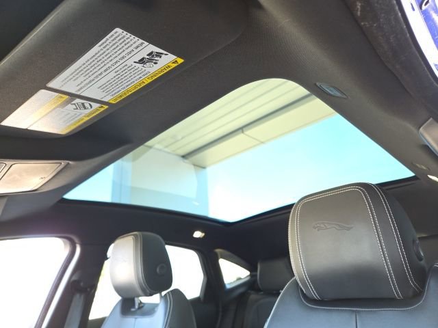 Used 2018 Jaguar E-PACE R-Dynamic HSE AWD/4WD image 7