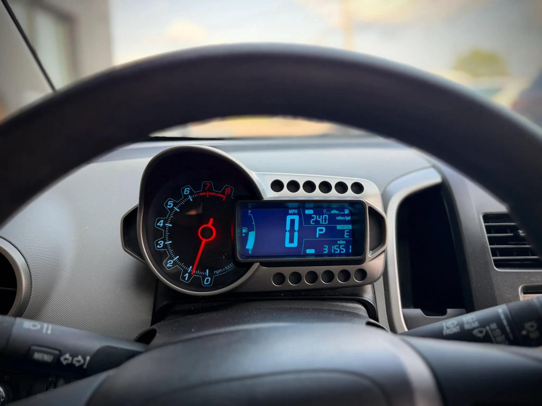 Used 2016 Chevrolet Sonic LT FWD image 10