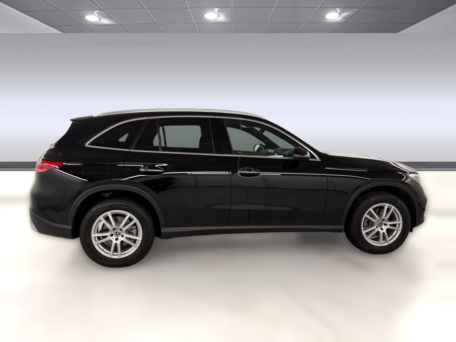 Certified 2026 Mercedes-Benz GLC 300 image 8