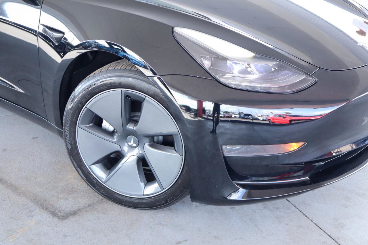 Used 2023 Tesla Model 3 Standard Range RWD image 4