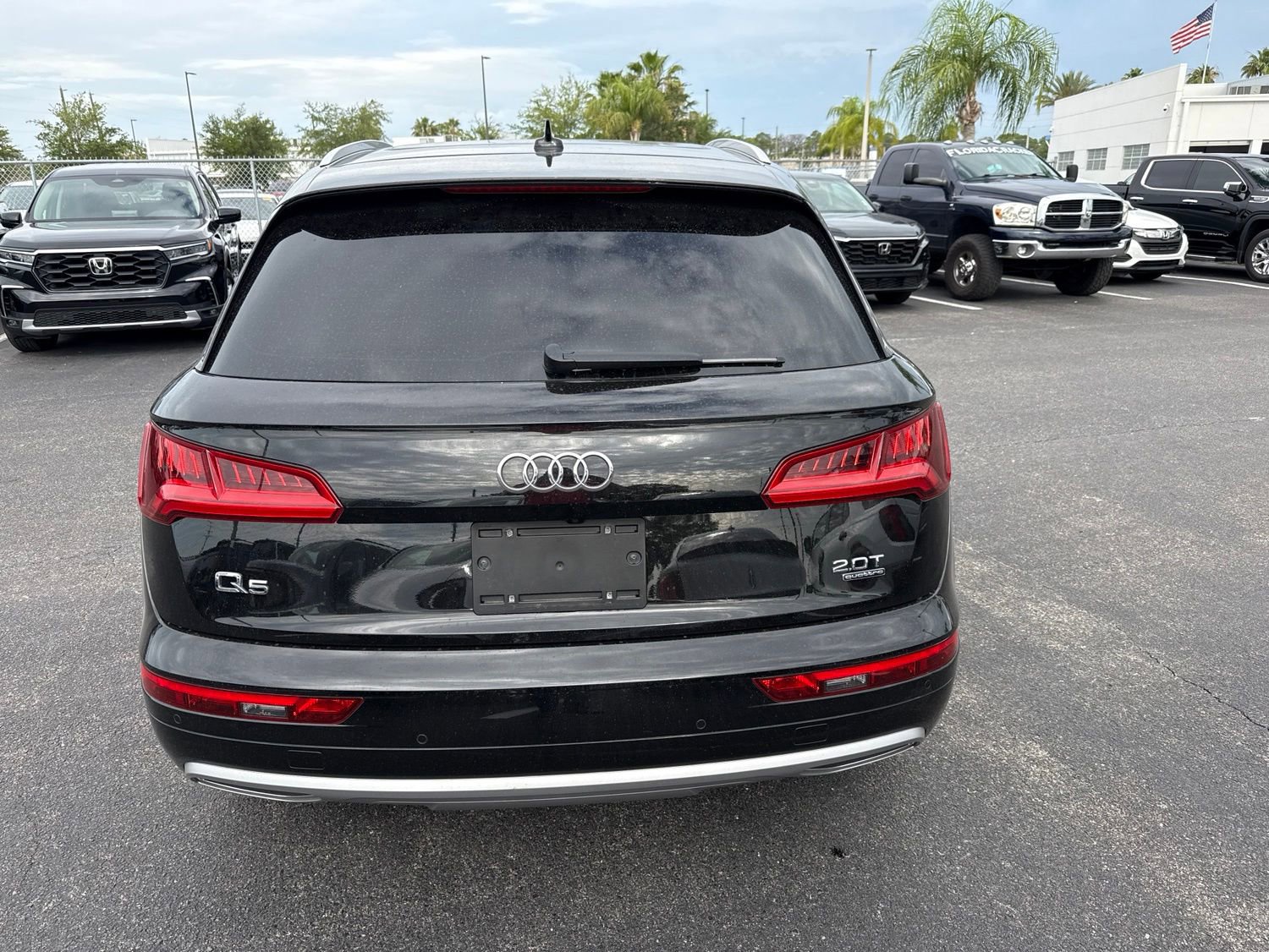 Used 2018 Audi Q5 2.0T Premium Plus w/ Premium Plus Package AWD/4WD image 6