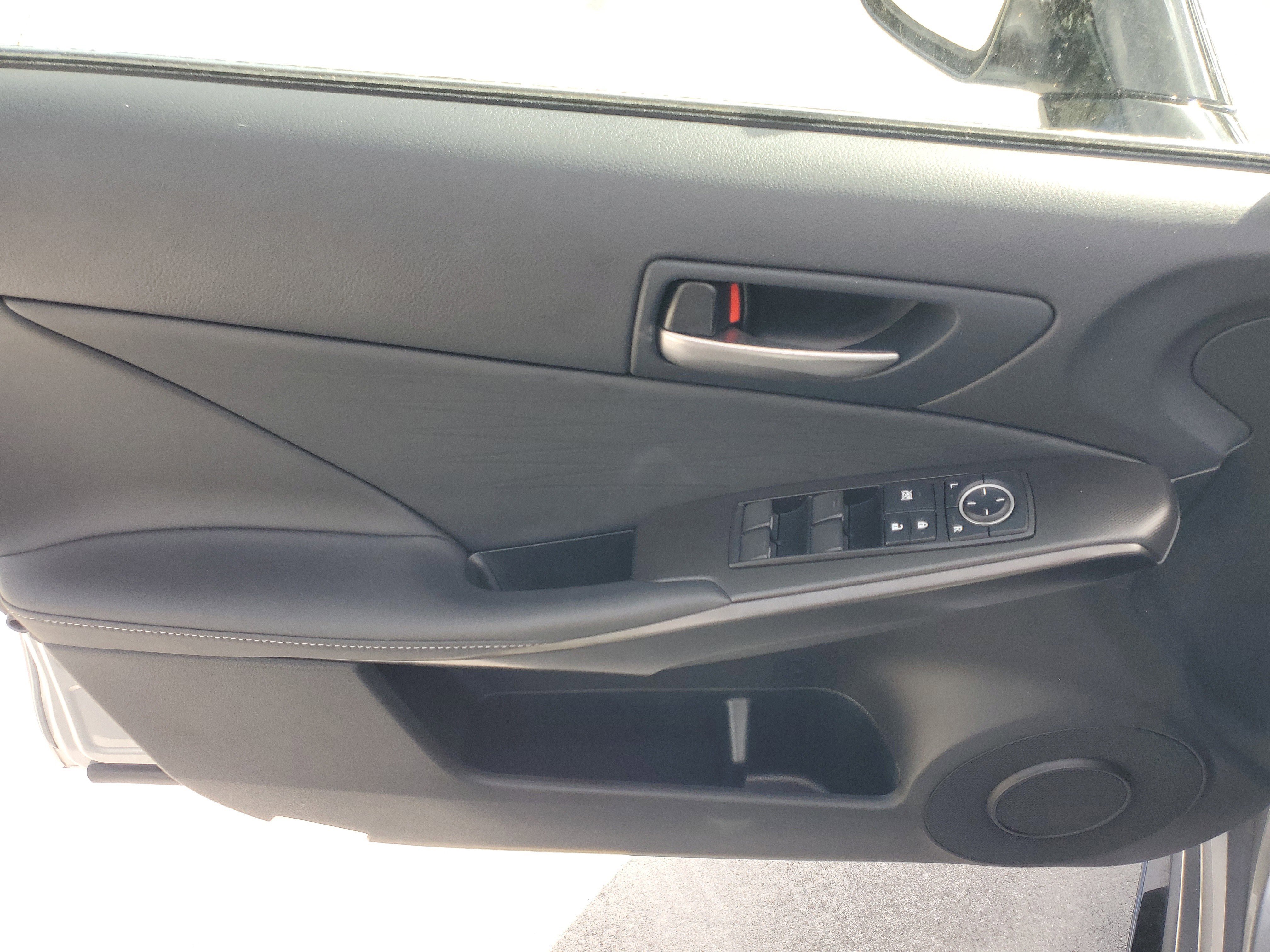 Certified 2022 Lexus IS 350 F Sport image 22