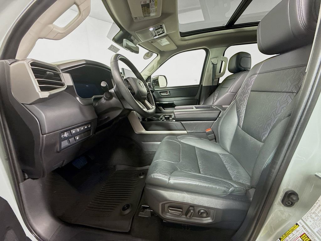 Used 2024 Toyota Tundra Limited image 21