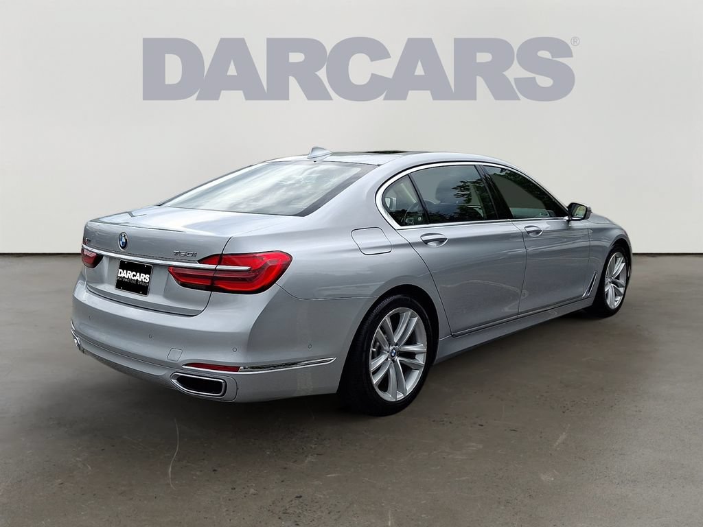 Used 2016 BMW 750i xDrive AWD/4WD image 6
