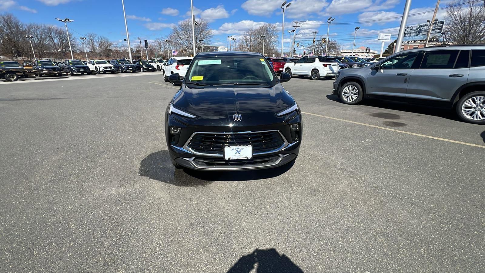 New 2026 Buick Encore GX Preferred w/ Comfort Package image 2