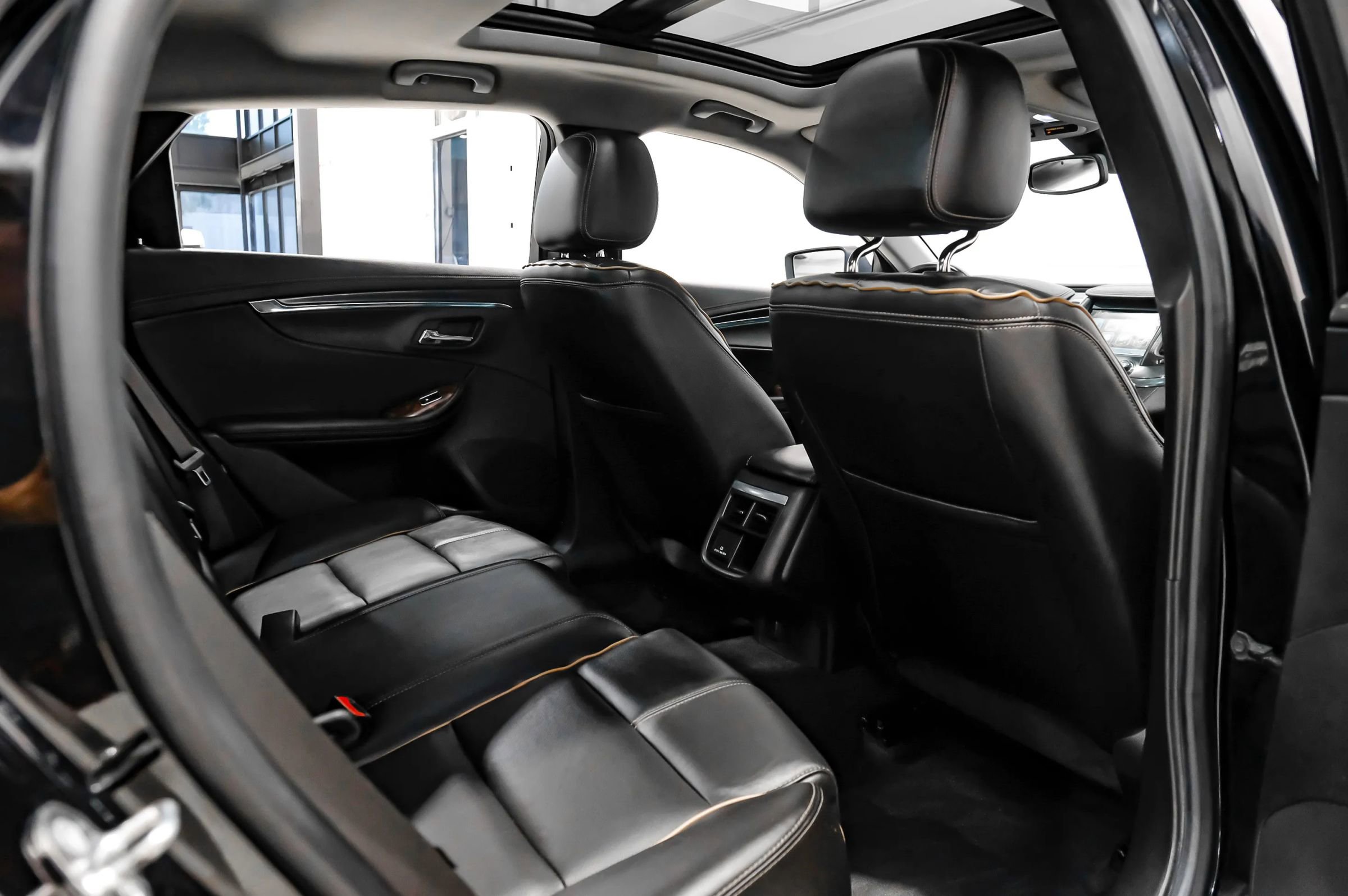 Used 2015 Chevrolet Impala LTZ image 42