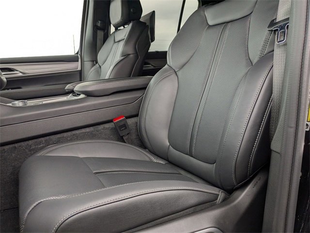 New 2025 Jeep Wagoneer L Series II w/ Convenience Group I image 14