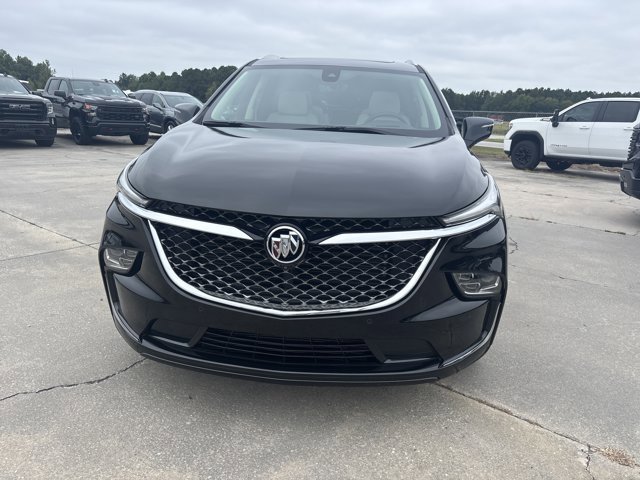 Used 2023 Buick Enclave Avenir w/ Avenir Technology Package image 2