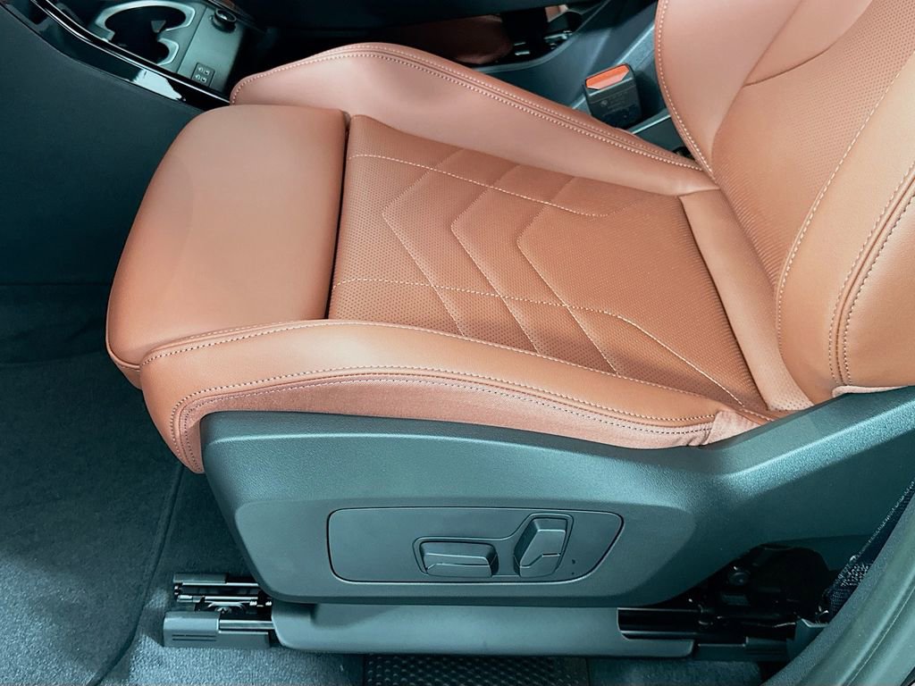 New 2026 BMW X1 xDrive28i w/ Technology Package image 21