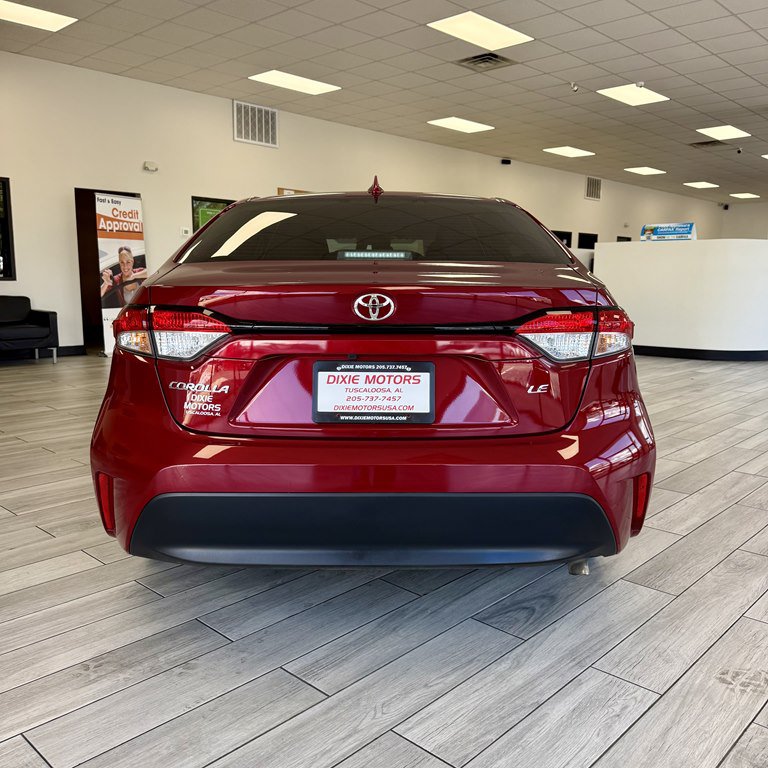 Used 2025 Toyota Corolla LE FWD image 8