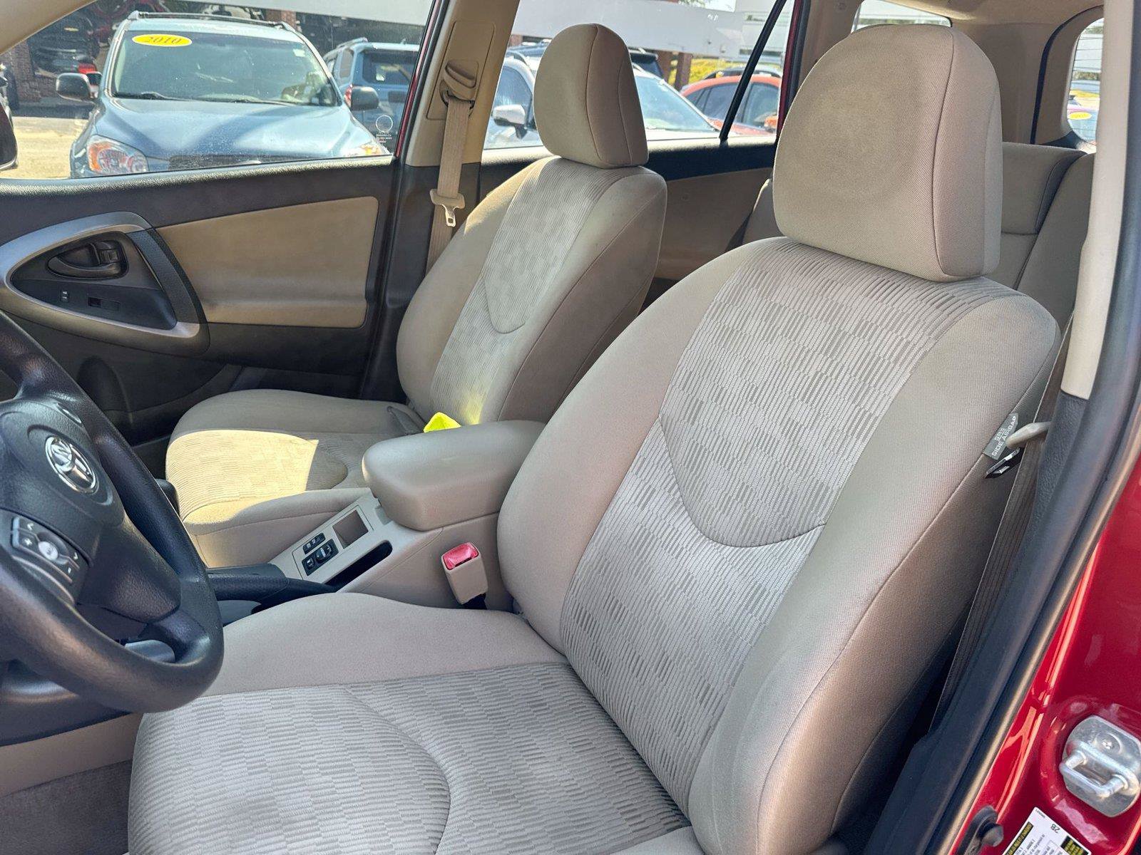 Used 2012 Toyota RAV4 FWD w/ Value Pkg image 3