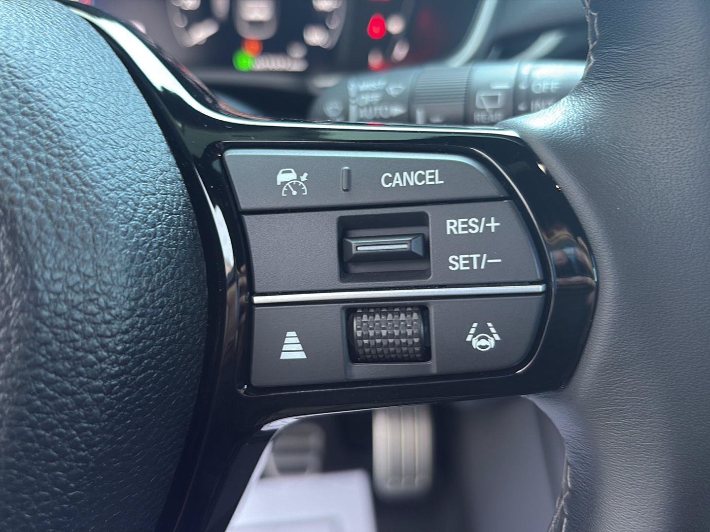 Used 2024 Honda Civic Sport Touring image 11