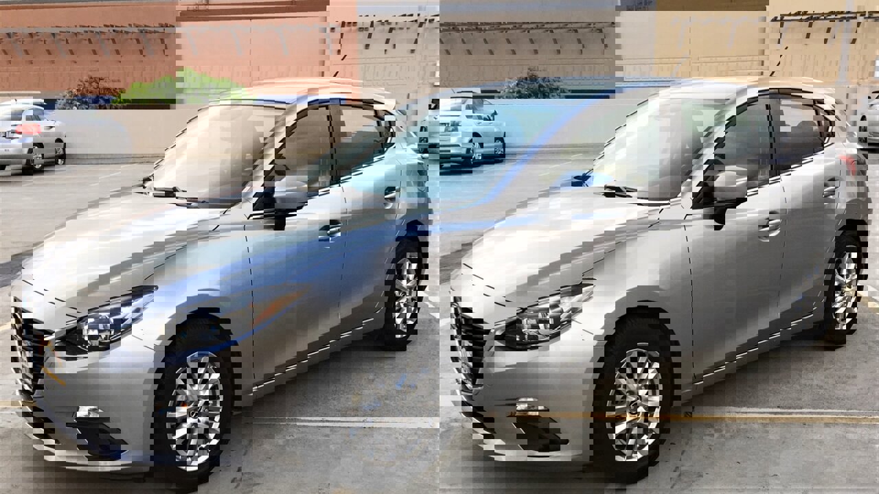 Used 2016 MAZDA MAZDA3 i Sport w/ Preferred Equipment Package image 1