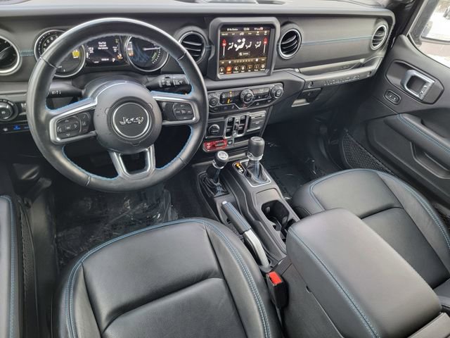 Certified 2022 Jeep Wrangler Unlimited Rubicon 4xe w/ Cold Weather Group image 38