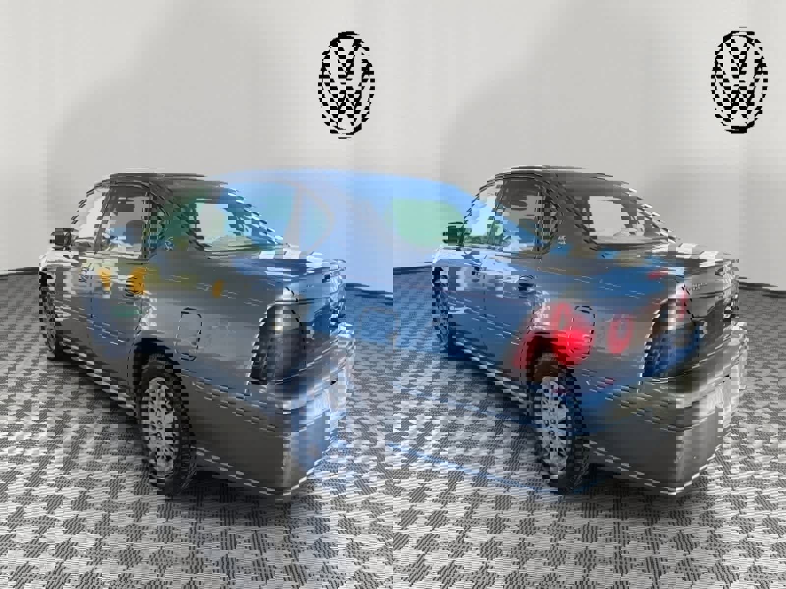 Used 2005 Chevrolet Impala w/ Preferred Equipment Group image 5