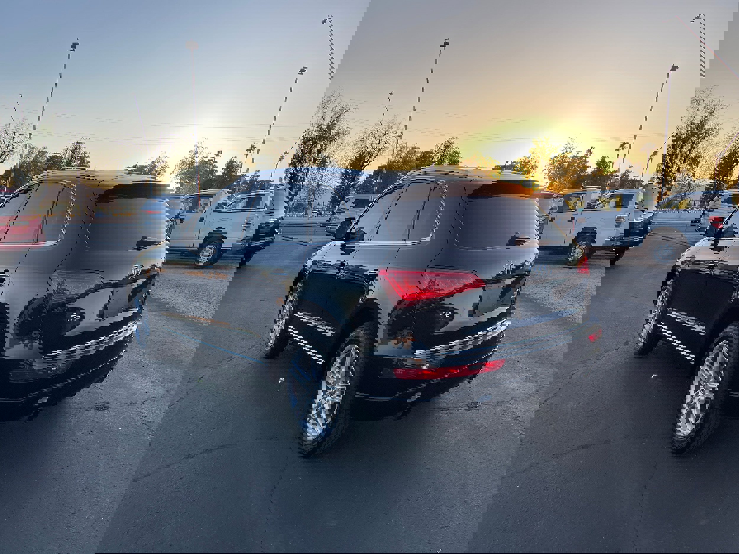 Used 2016 Audi Q5 2.0T Premium Plus w/ Technology Package image 3