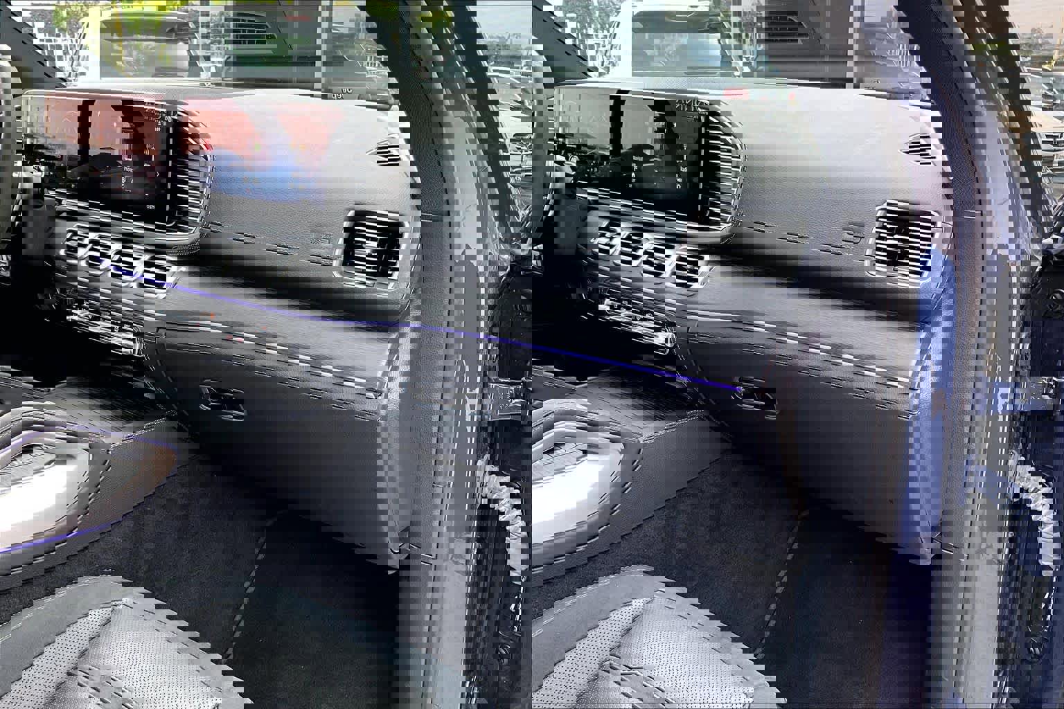 Used 2024 Mercedes-Benz GLE 53 AMG 4MATIC Coupe image 18