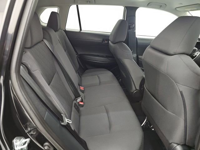 Certified 2023 Toyota Corolla Cross LE image 35