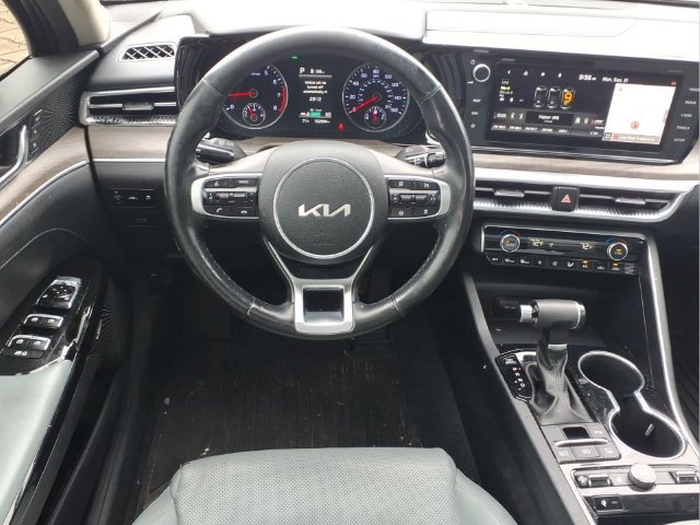 Used 2022 Kia K5 EX w/ EX Premium Package FWD image 5