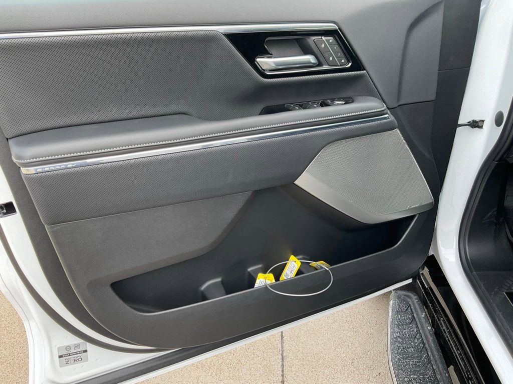 New 2025 GMC Sierra EV Denali image 14