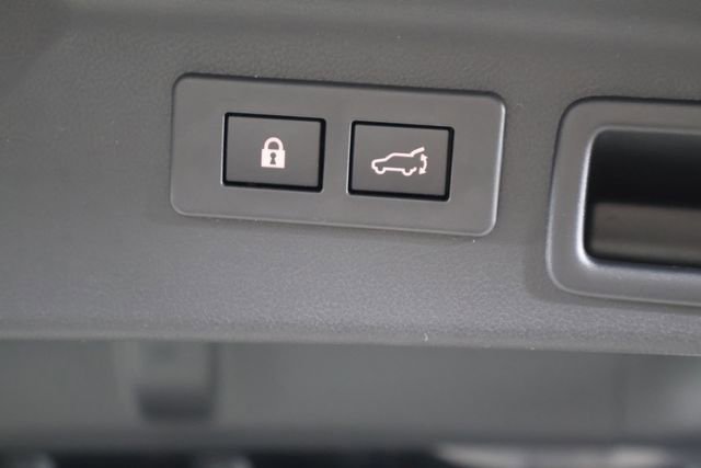 Used 2025 Subaru Forester Touring AWD/4WD image 20