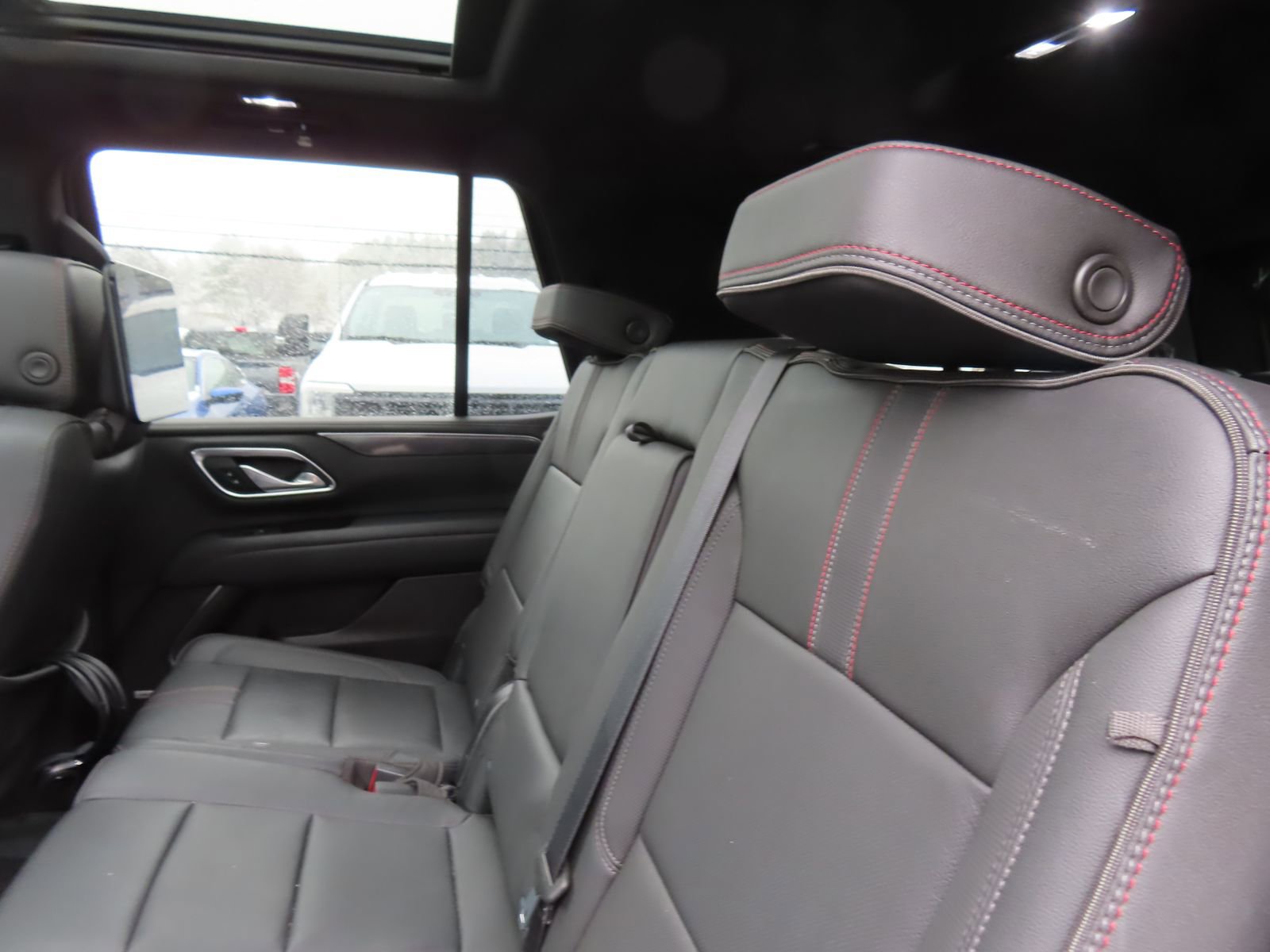 Used 2021 Chevrolet Tahoe RST image 31