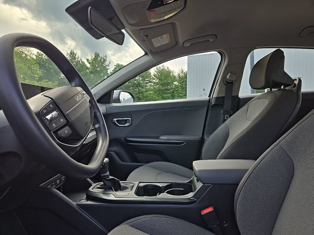 Certified 2025 Kia K4 FWD image 29