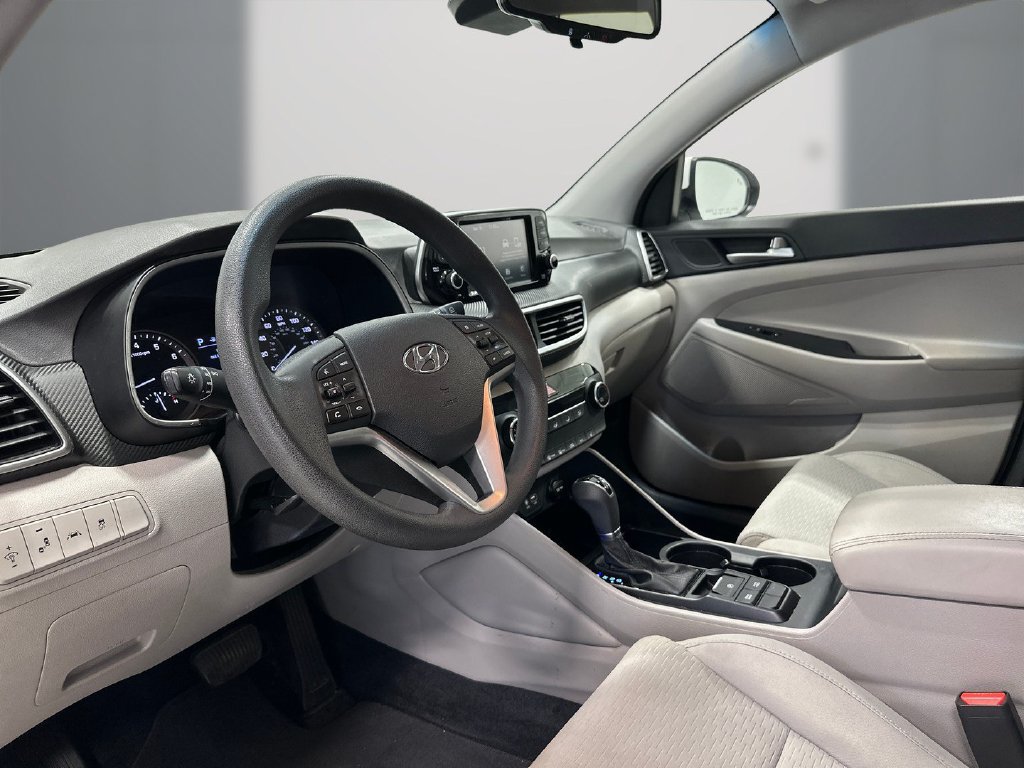 Used 2020 Hyundai Tucson Value w/ Cargo Package FWD image 13