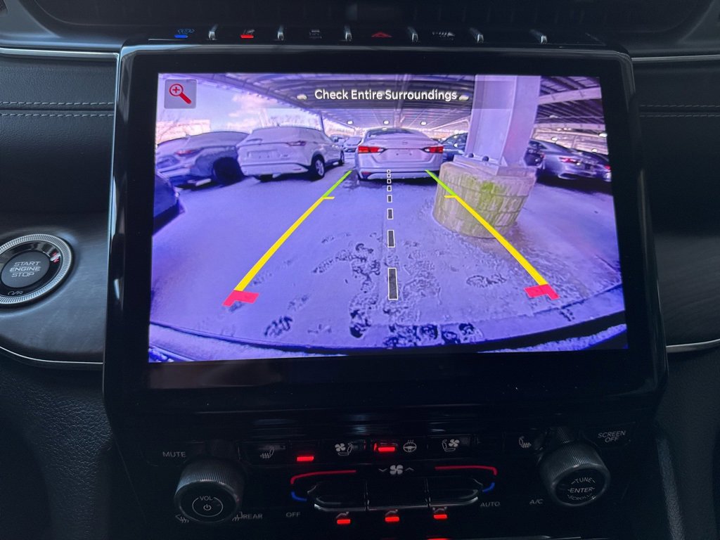 Used 2023 Jeep Grand Cherokee Overland image 29