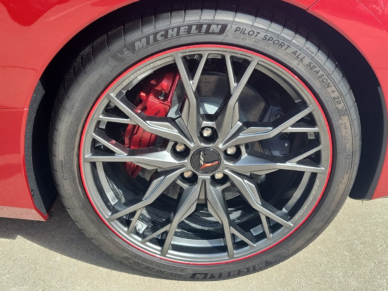 New 2027 Chevrolet Corvette Stingray Convertible RWD image 5