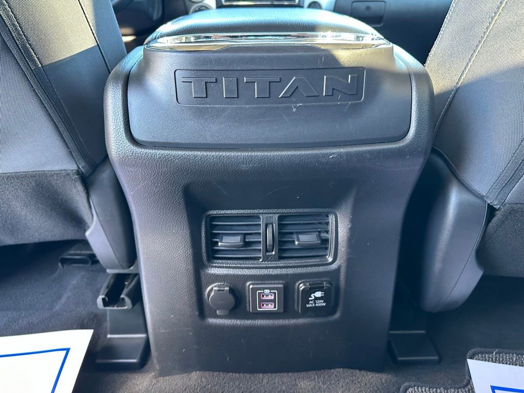 Used 2020 Nissan Titan SV w/ SV Convenience Package image 13